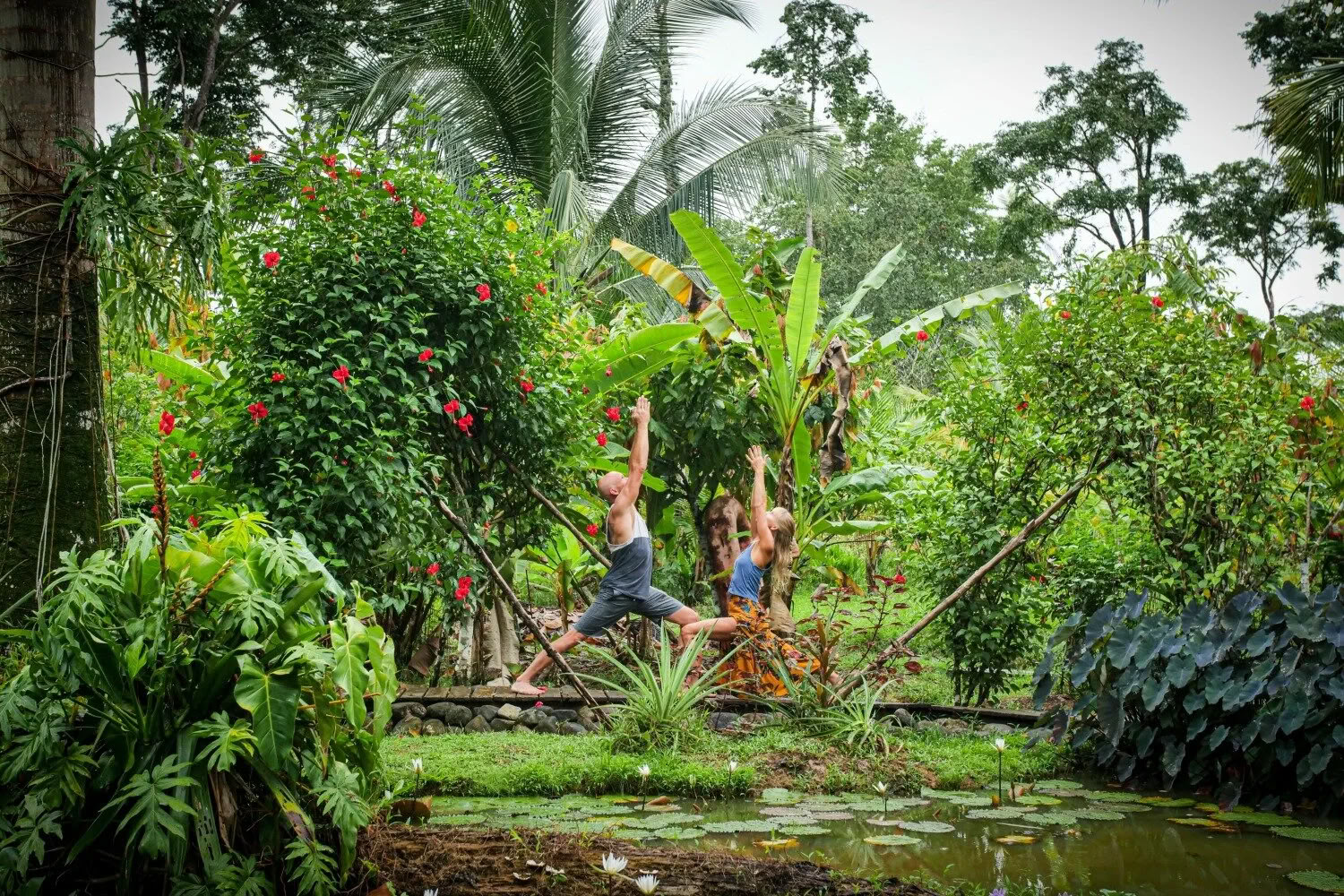 成長し、花開く：Roam Yoga & Wellnessのリトリート
