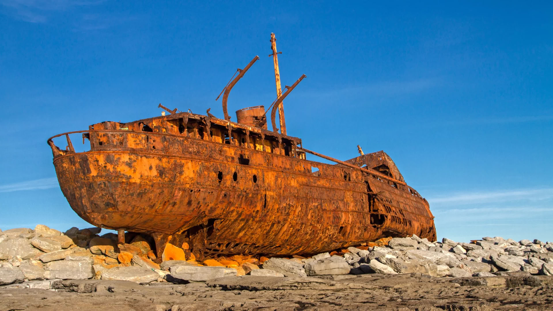 島のウェルネスと織物リトリート