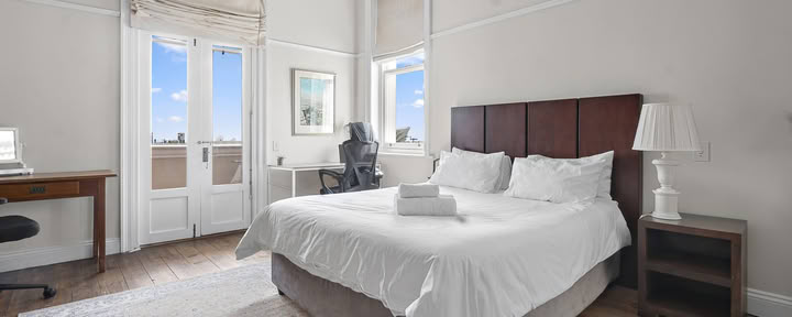 Stadium Deluxe Suite